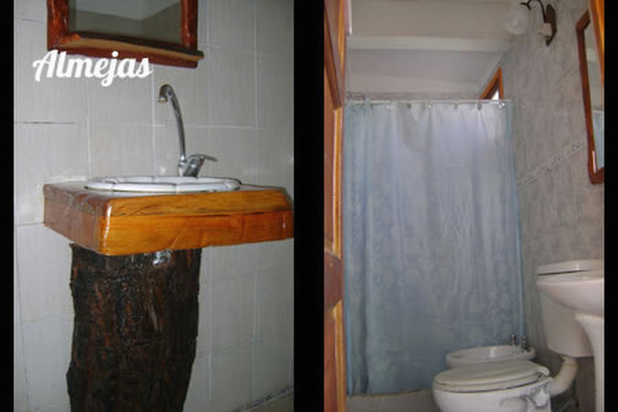 Cabañas con parque y parrilla a 100 metros del mar en San Clemente del Tuyú miniatura 2