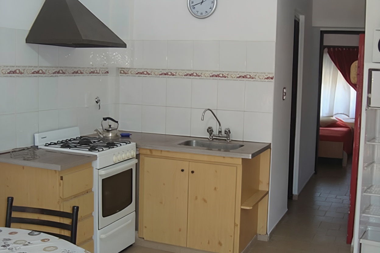 Departamentos con parque y parrilla en San Clemente del Tuyú miniatura 3