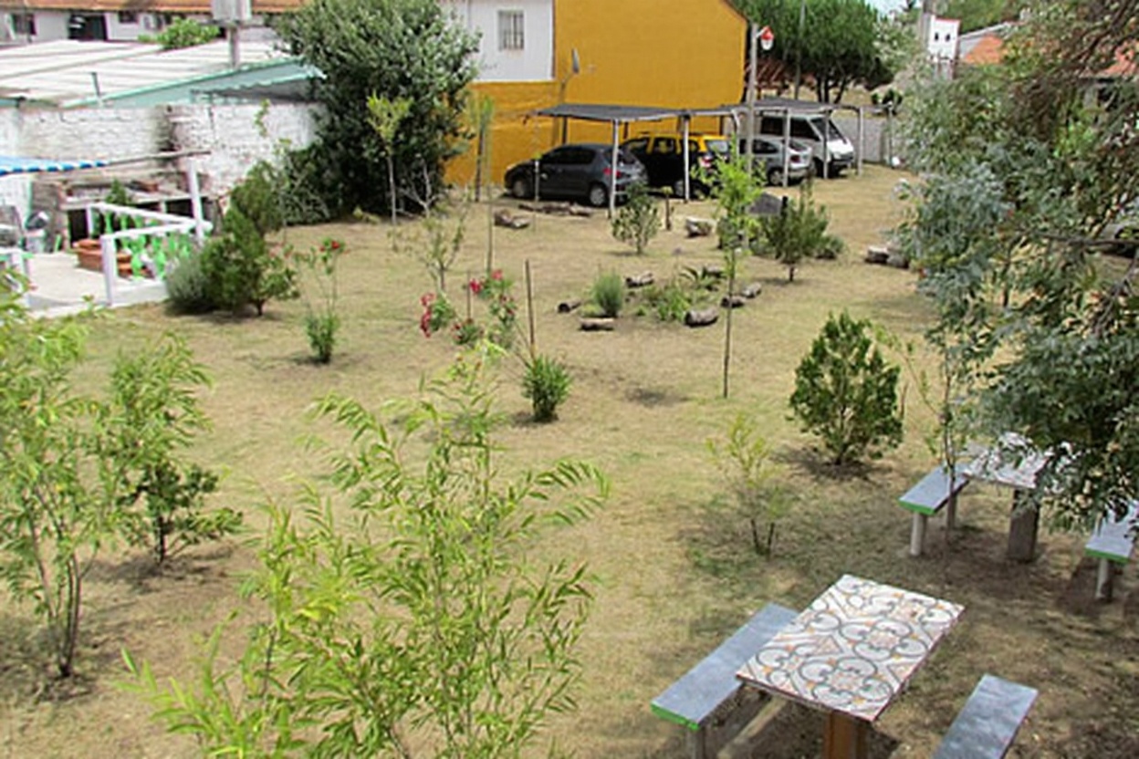 Departamentos a 100 metros del mar en Las Toninas miniatura 4