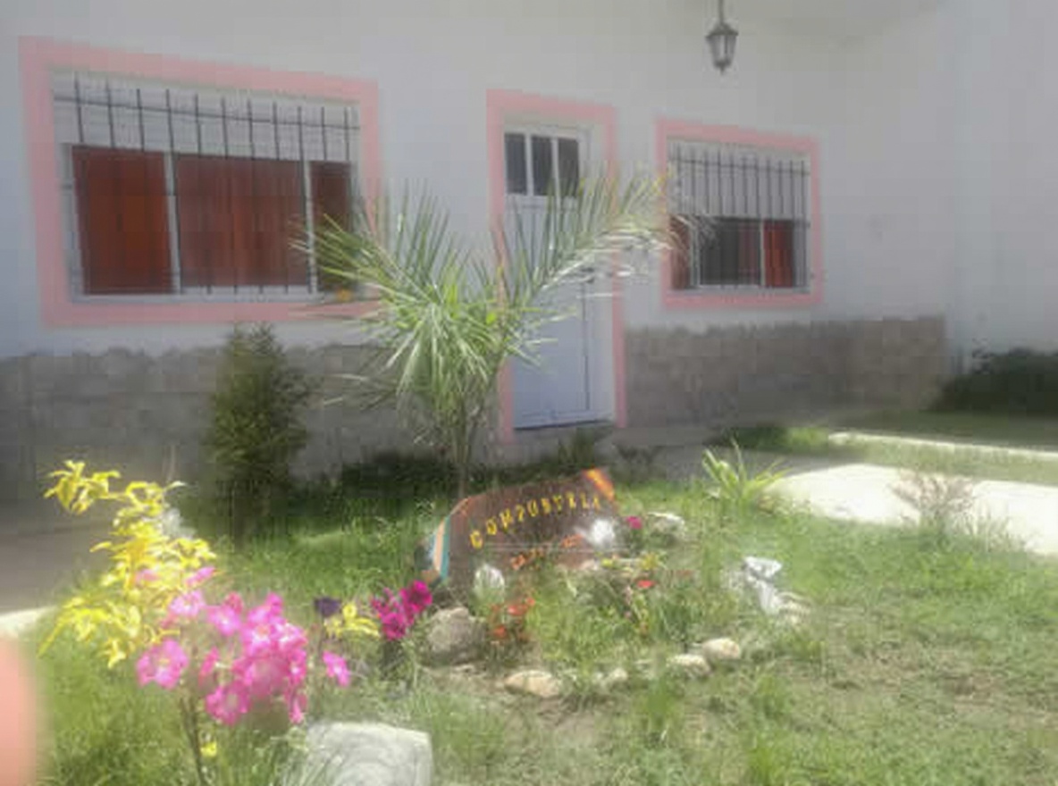 Departamentos con parque y parrilla a 100 metros del mar en Las Toninas miniatura 12