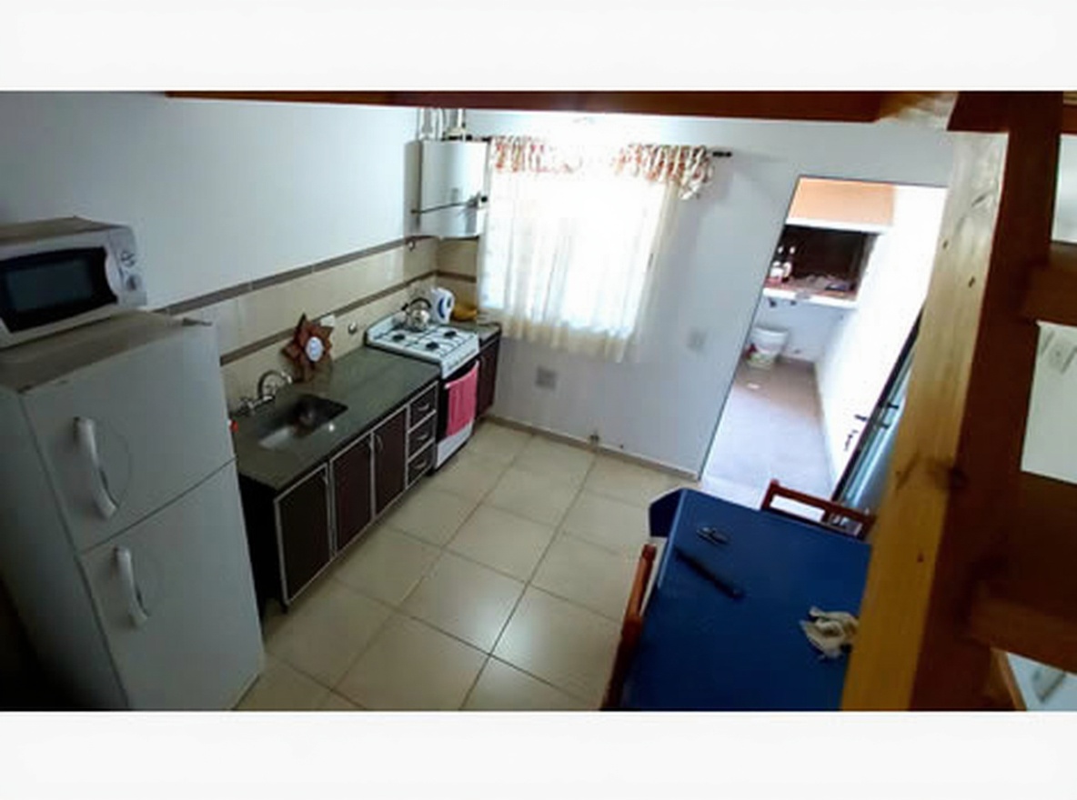 Departamentos con WiFi a 250 metros del mar en Mar del Tuyú miniatura 2