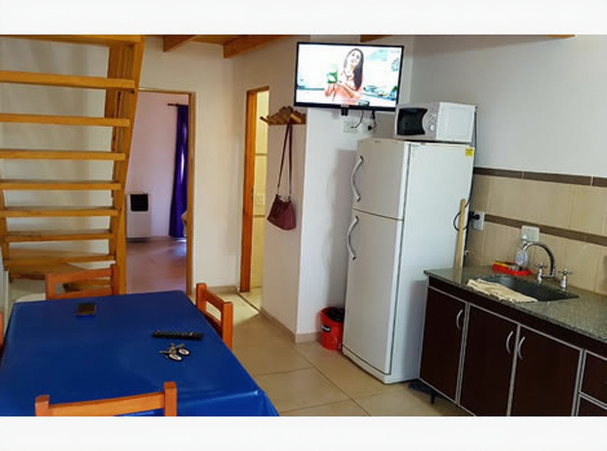 Departamentos con WiFi a 250 metros del mar en Mar del Tuyú miniatura 4