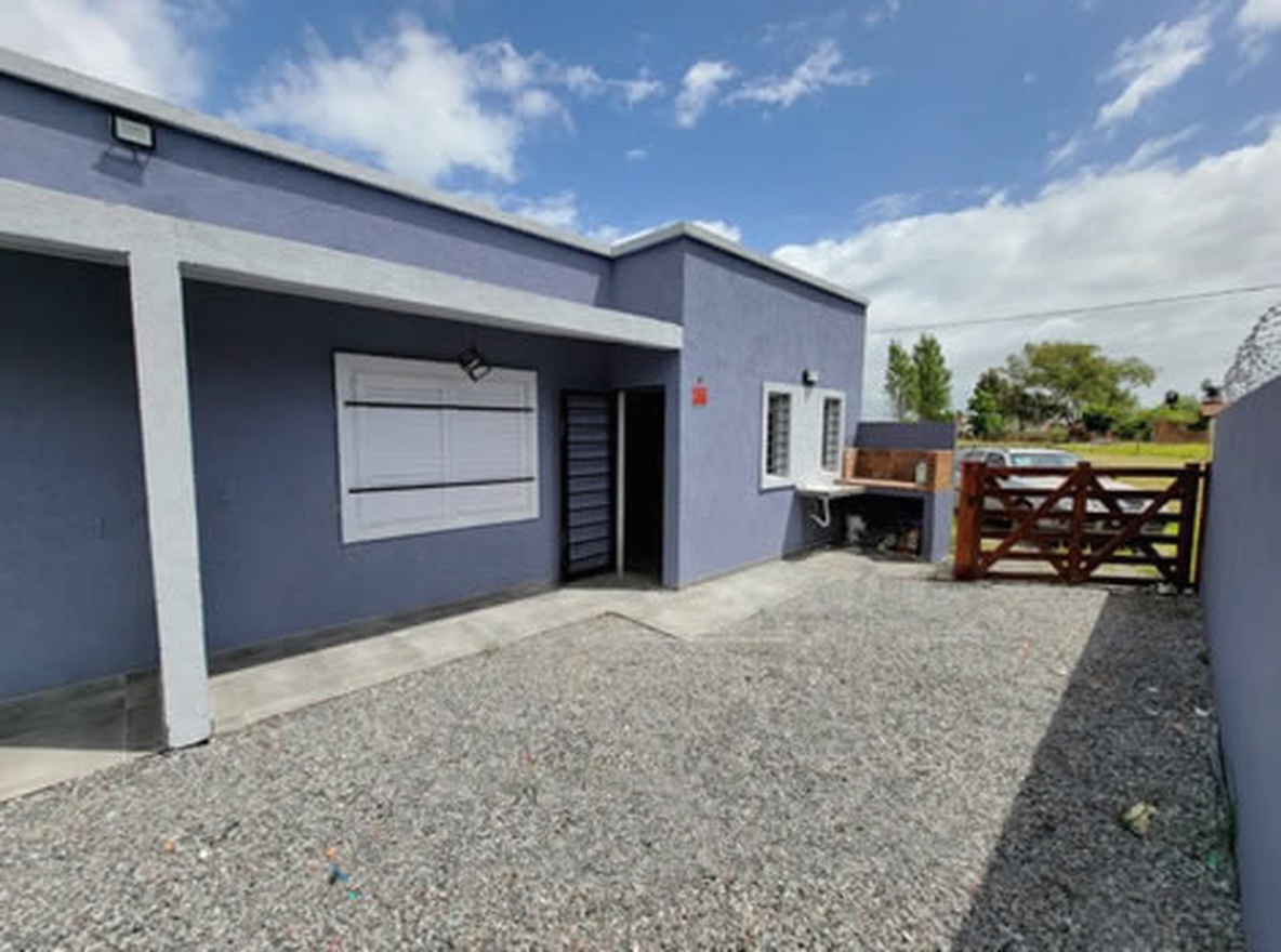 Departamentos con patio y parrilla en Mar del Tuyú miniatura 11