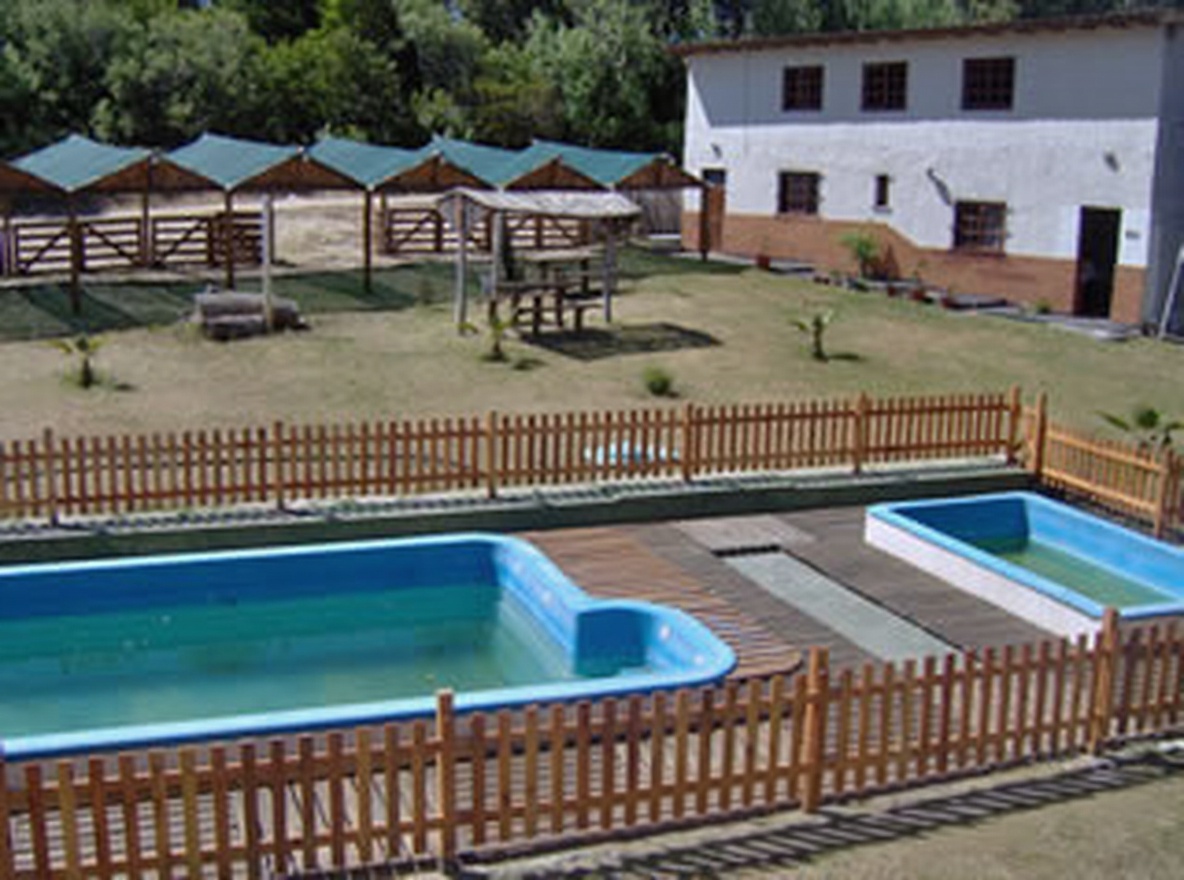 Monoambiente con pileta y parque a 3 cuadras del mar en San Clemente del Tuyú miniatura 10