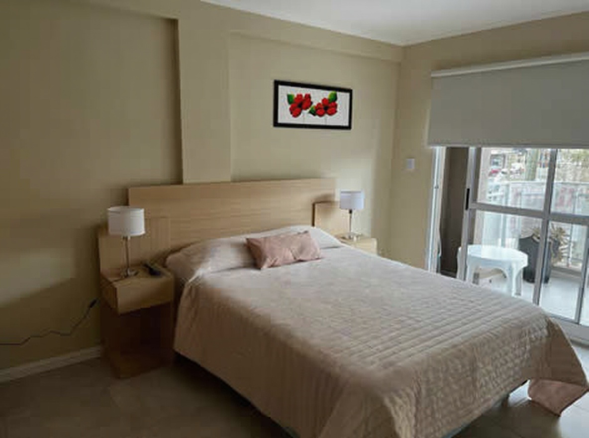 Departamentos con WiFi en San Clemente del Tuyú miniatura 5