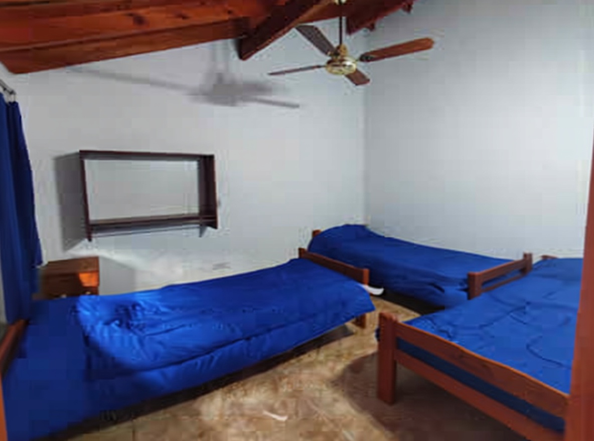 Cabañas con cochera y parrilla a 400 metros del mar en Costa Chica miniatura 6