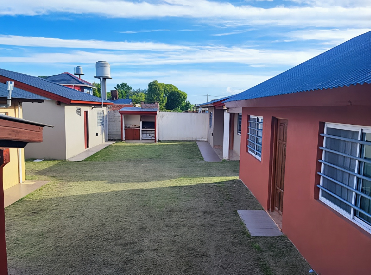 Cabañas con cochera y parrilla a 400 metros del mar en Costa Chica miniatura 8