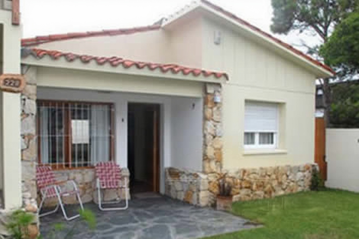 Departamentos con parque y parrilla en Santa Teresita miniatura 7