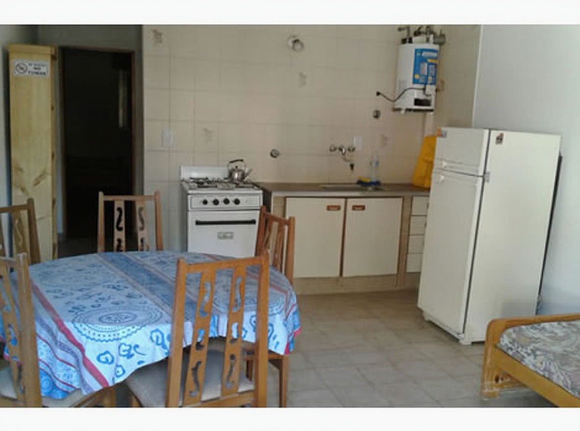 Dúplex con parque y parrilla en San Clemente del Tuyú miniatura 2