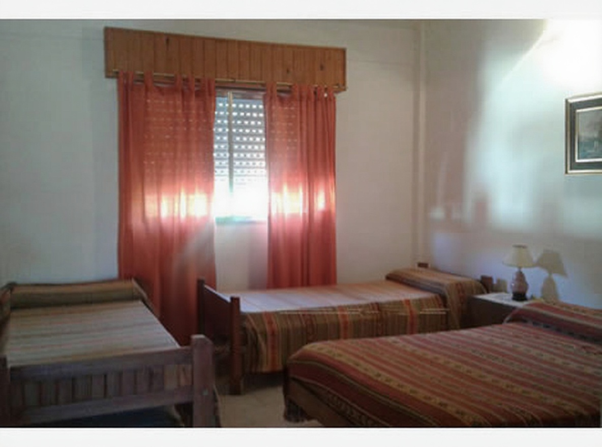 Dúplex con parque y parrilla en San Clemente del Tuyú miniatura 6