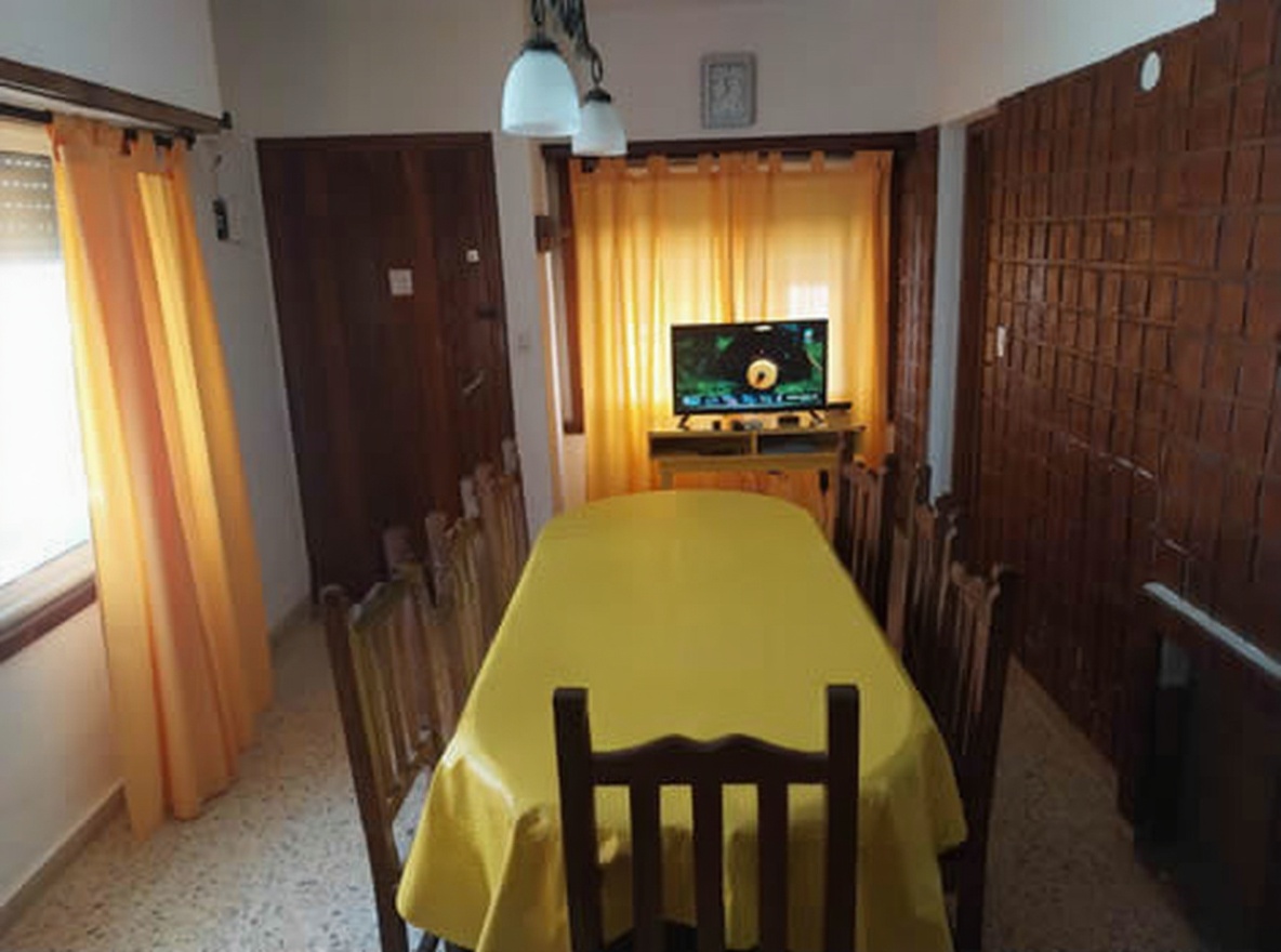 Dúplex para 8 personas a 100 metros de la playa en Lucila miniatura 2