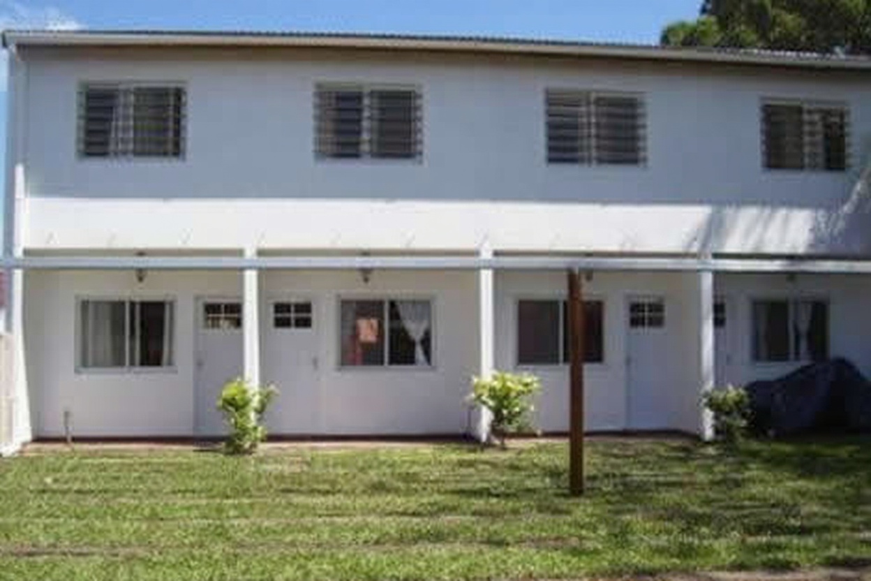 Dúplex con patio y parrilla a 400 metros del mar en Mar del Tuyú miniatura 11