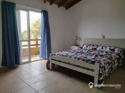 Dúplex con patio y parrilla a 150 metros del mar en Mar del Tuyú foto 5