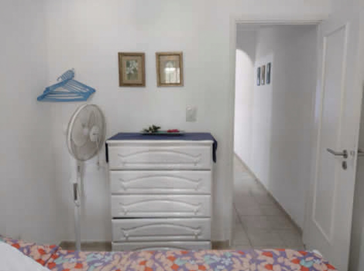 Dúplex con patio y parrilla a 150 metros del mar en Mar del Tuyú miniatura 8