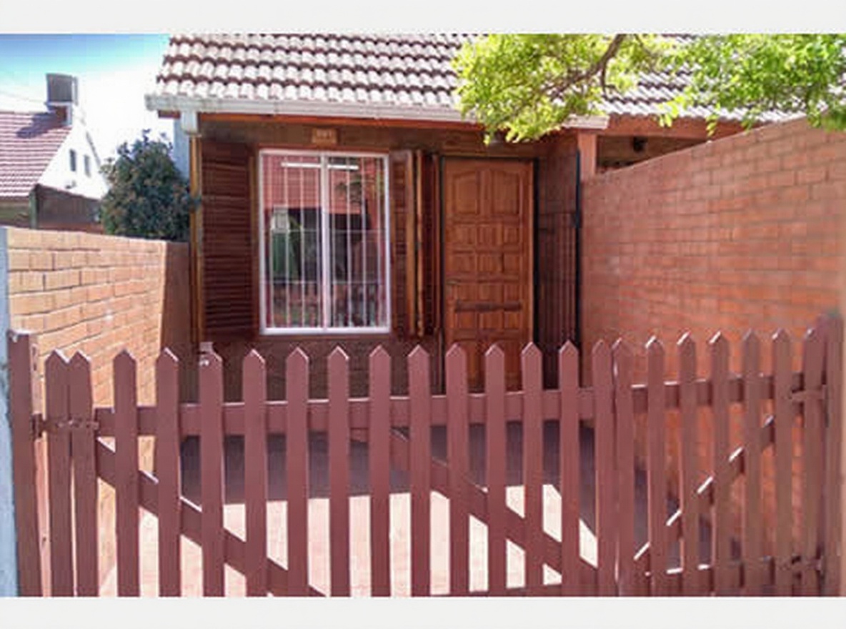 Dúplex con patio y parrilla a 200 metros del mar en Mar del Tuyú