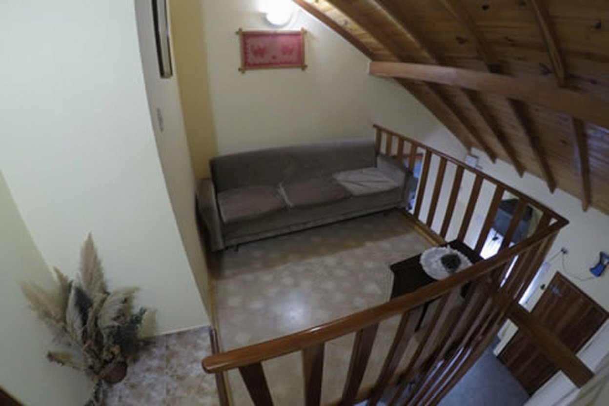 Dúplex con parque y parrilla a 400 metros del mar en Mar del Tuyú miniatura 4