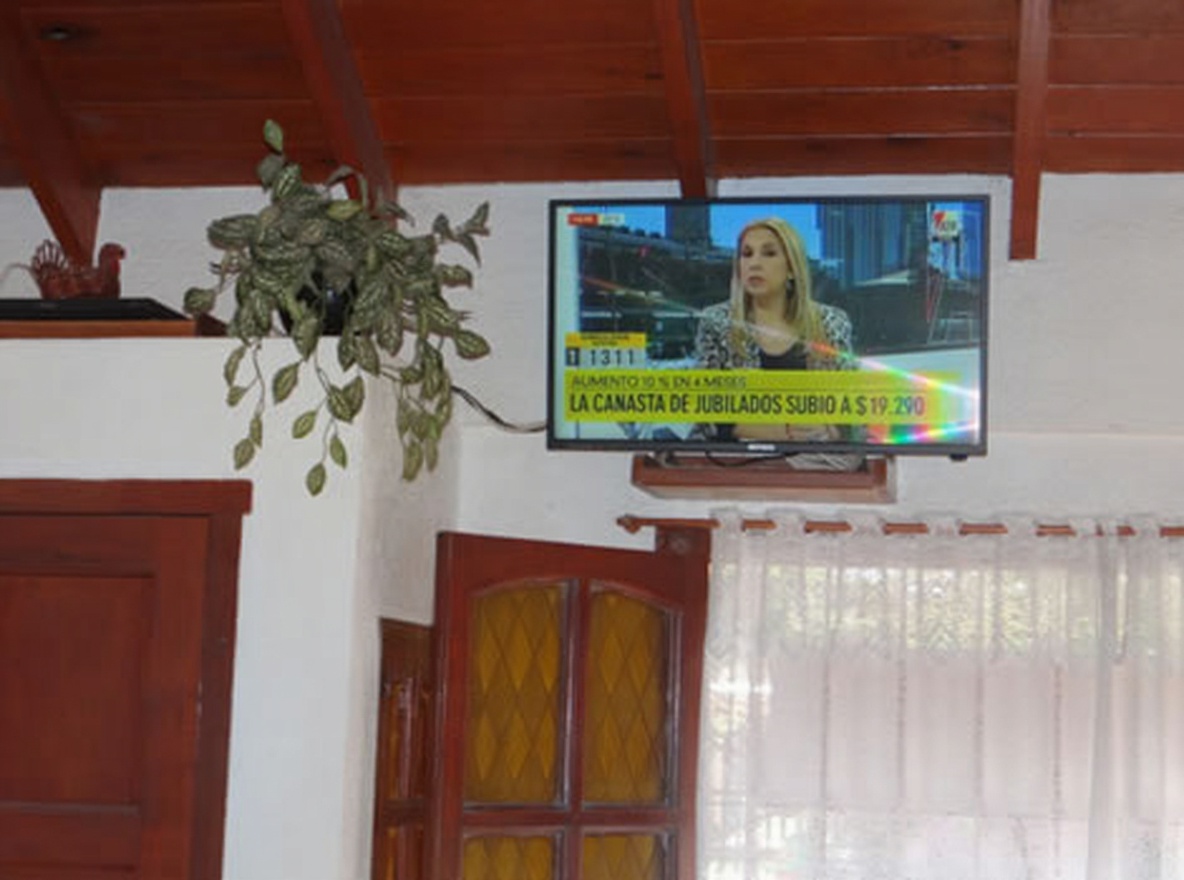 Dúplex con patio y parrilla a 150 metros del mar en San Clemente del Tuyú miniatura 4