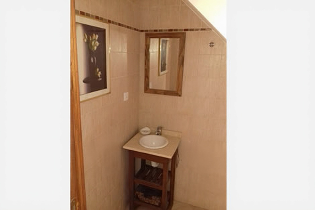 Dúplex con WiFi a 3 cuadras del mar en San Clemente del Tuyú miniatura 5