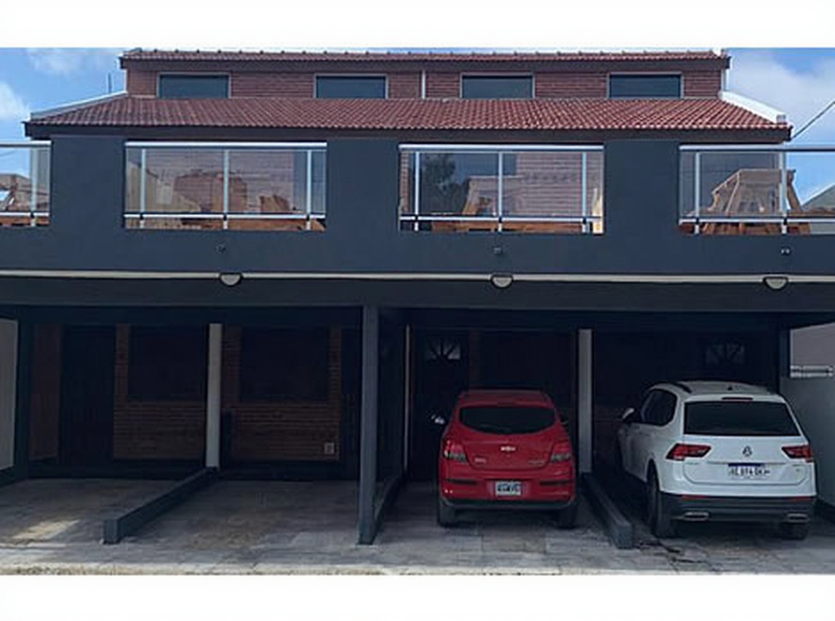 Dúplex con patio y parrilla frente al mar en Las Toninas