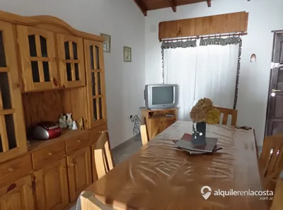 Dúplex con patio y parrilla a 140 metros del mar en Las Toninas foto 2