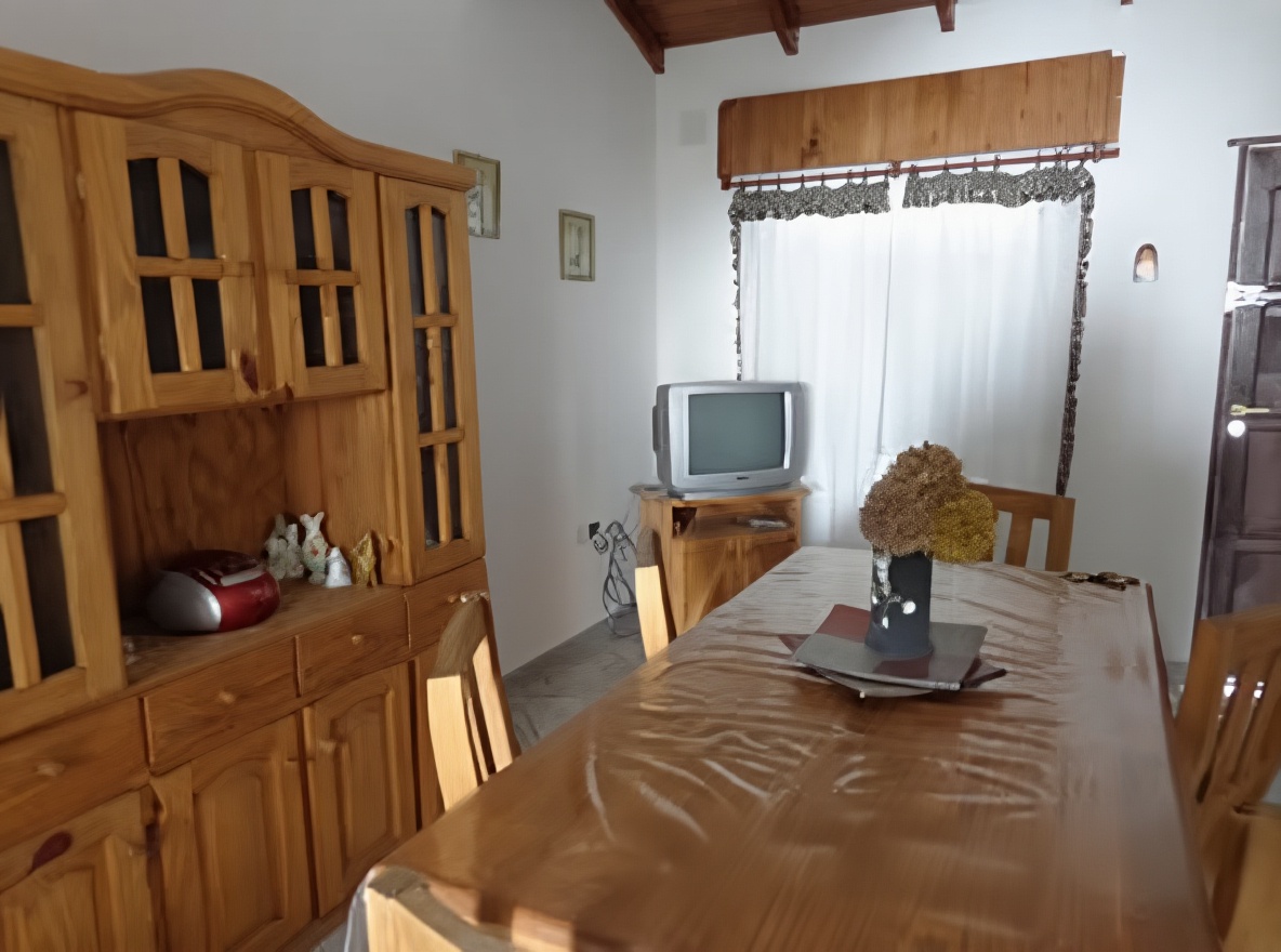 Dúplex con patio y parrilla a 140 metros del mar en Las Toninas miniatura 2