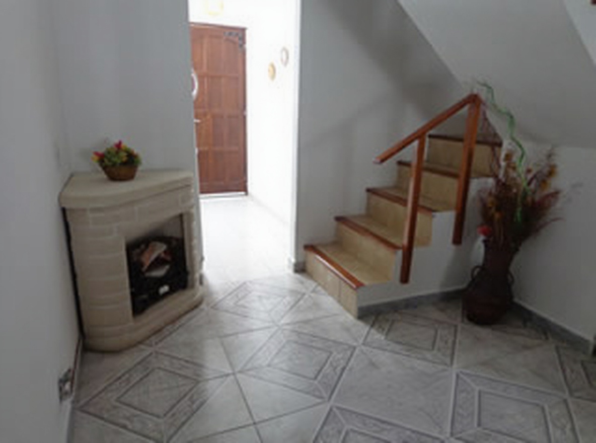 Dúplex con patio y parrilla a 140 metros del mar en Las Toninas miniatura 5