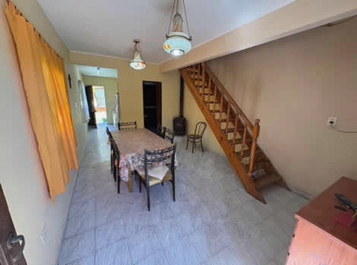 Dúplex de 2 dormitorios y 2 baños en Las Toninas miniatura 3