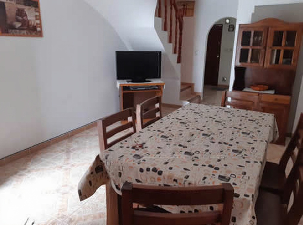 Dúplex con patio y parrilla en Las Toninas miniatura 3