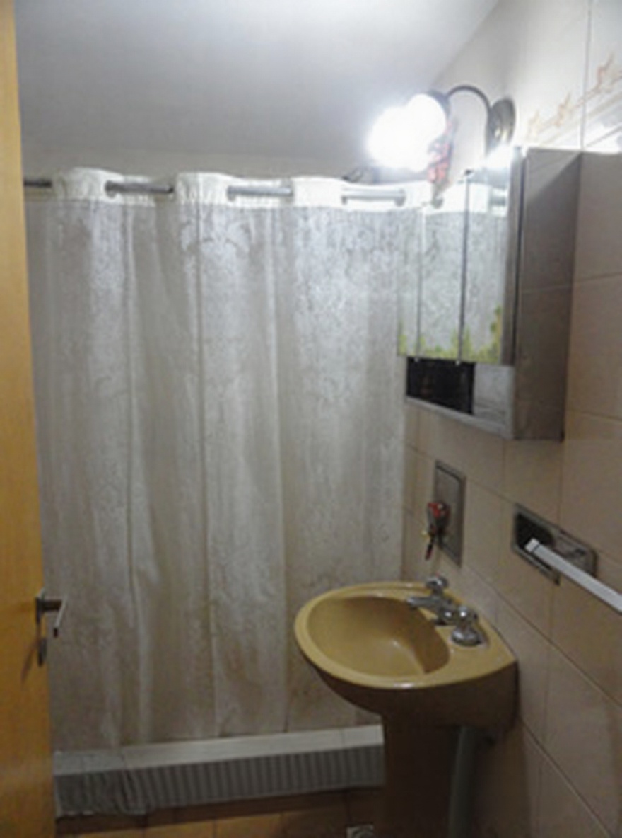 Dúplex con WiFi a 3 cuadras del mar en Santa Teresita miniatura 6