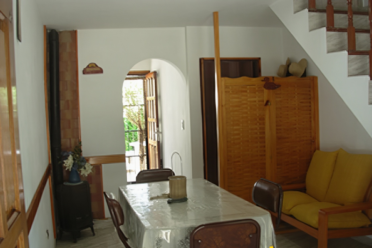 Dúplex con pileta y parrilla a 300 metros del mar en Mar del Tuyú miniatura 2