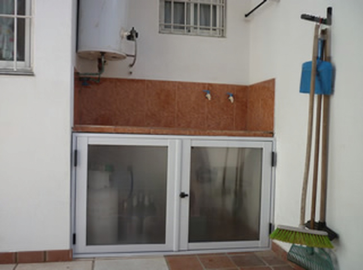 Dúplex con parque y parrilla a 300 metros del mar en Mar del Tuyú miniatura 8