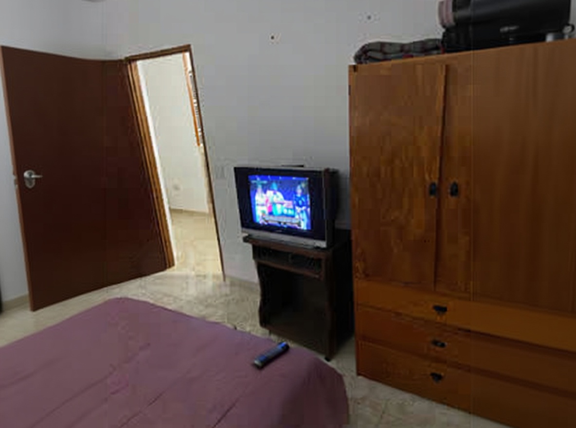 Dúplex con patio y parrilla a 120 metros del mar en Mar del Tuyú miniatura 7