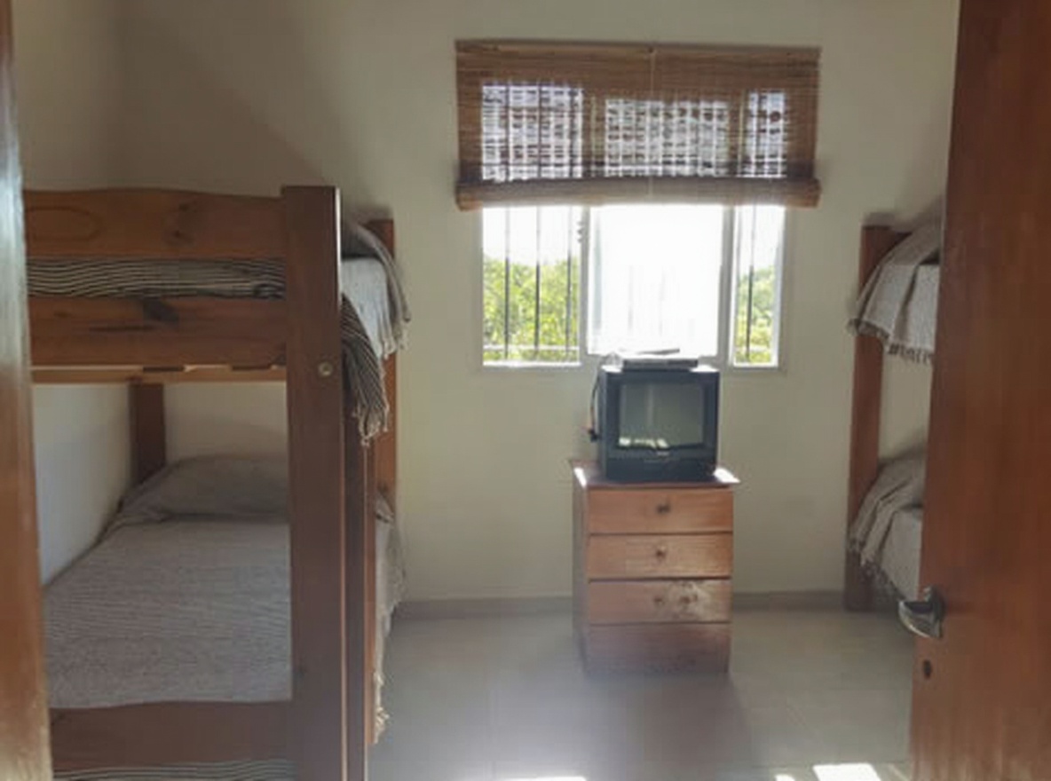 Dúplex con vista al mar frente al mar en Mar del Tuyú miniatura 6