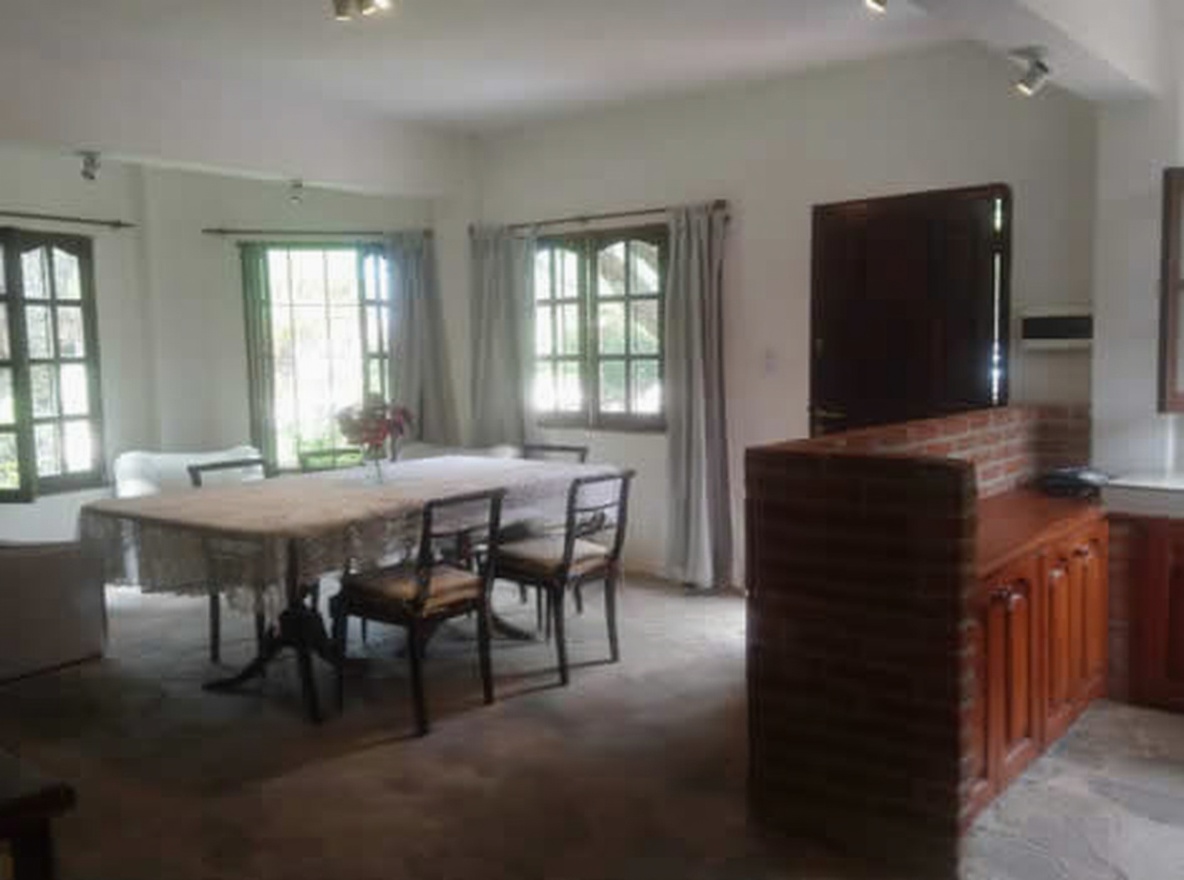 Dúplex con WiFi en Costa del Este miniatura 2