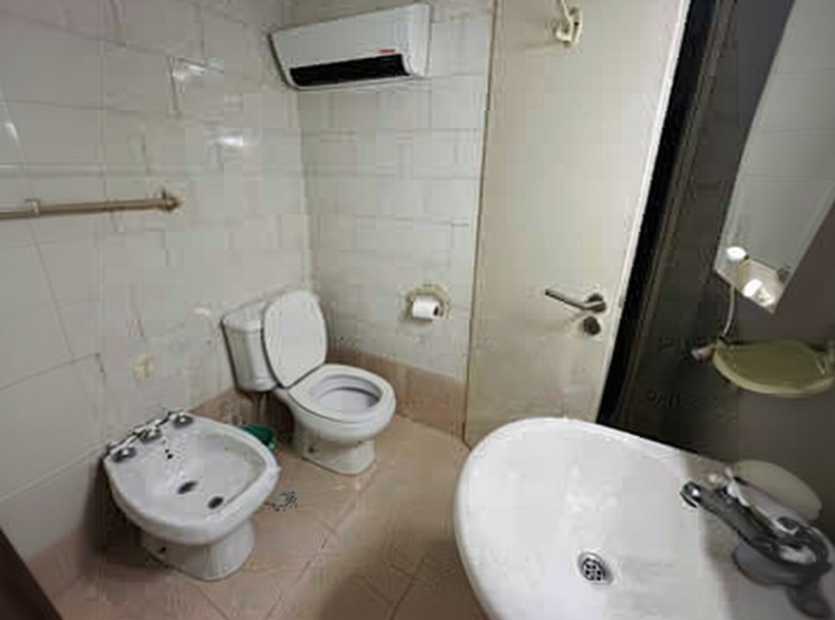 Dúplex con patio y parrilla en Costa del Este miniatura 8