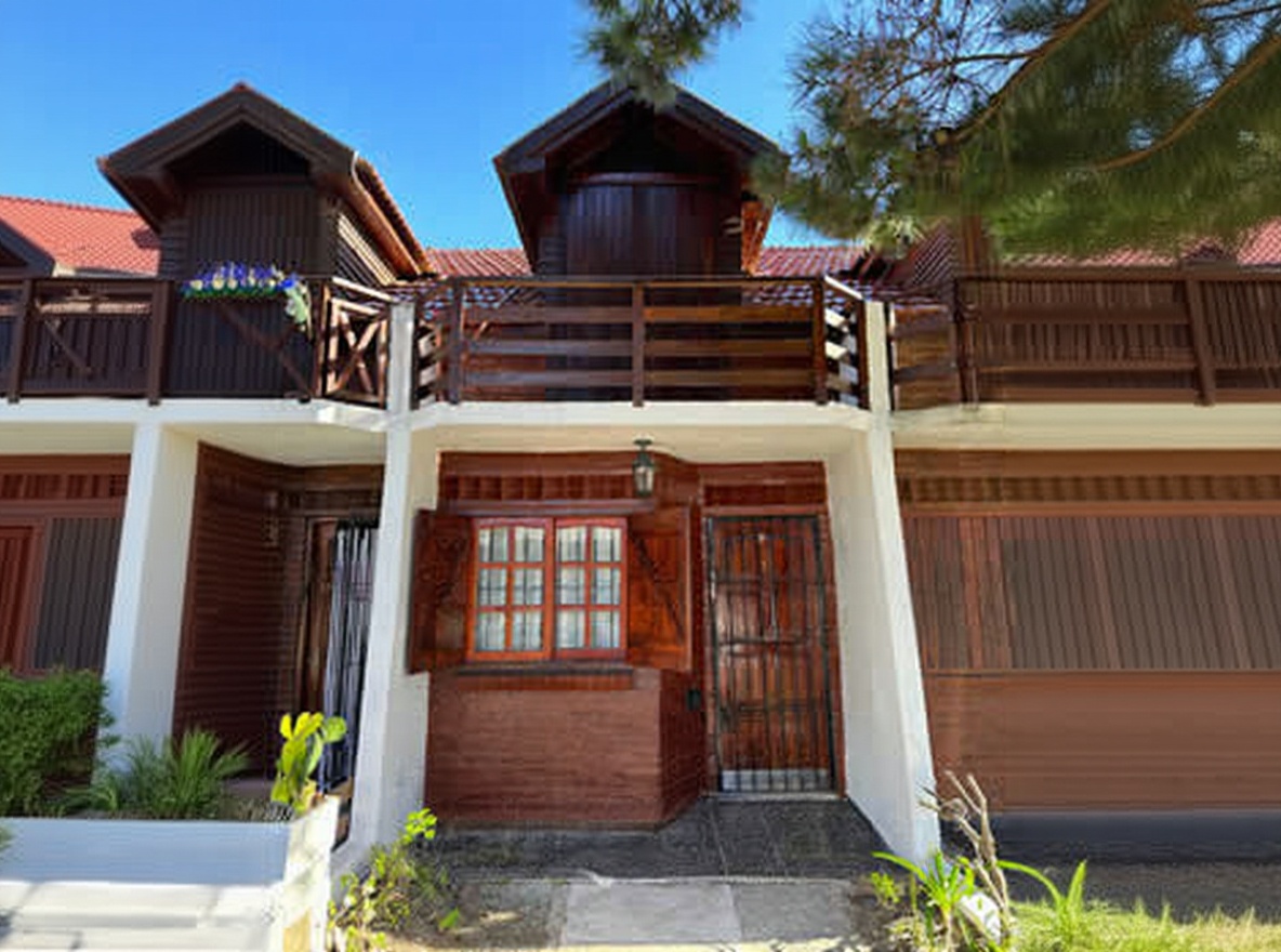 Dúplex para 5 personas con WiFi en Costa Azul