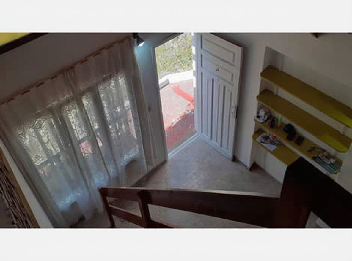 Dúplex con patio y parrilla en zona tranquila de Villa Gesell miniatura 3