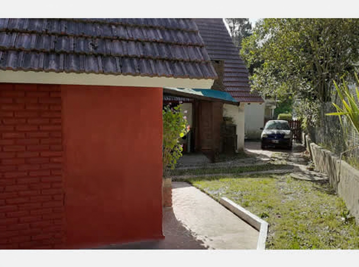 Dúplex con patio y parrilla en zona tranquila de Villa Gesell miniatura 9