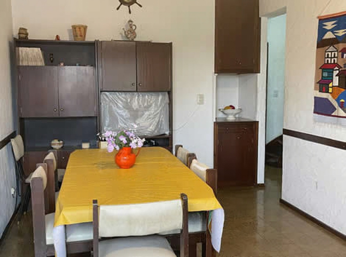 Dúplex en zona tranquila de Villa Gesell, a 2 cuadras de la playa miniatura 2