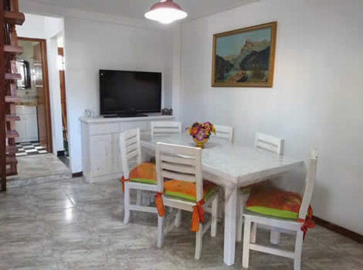 Dúplex con cochera y parrilla en San Bernardo miniatura 4