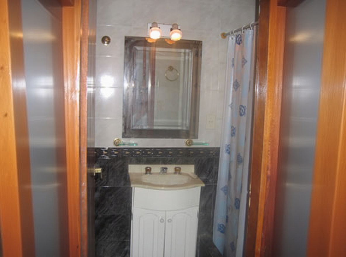 Dúplex con cochera y parrilla en San Bernardo miniatura 9