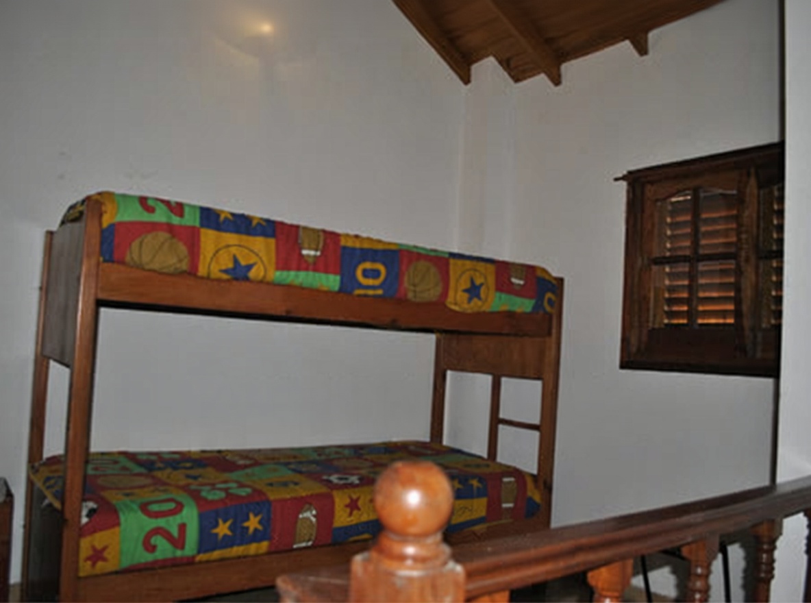 Dúplex con cochera y parrilla en San Bernardo miniatura 10