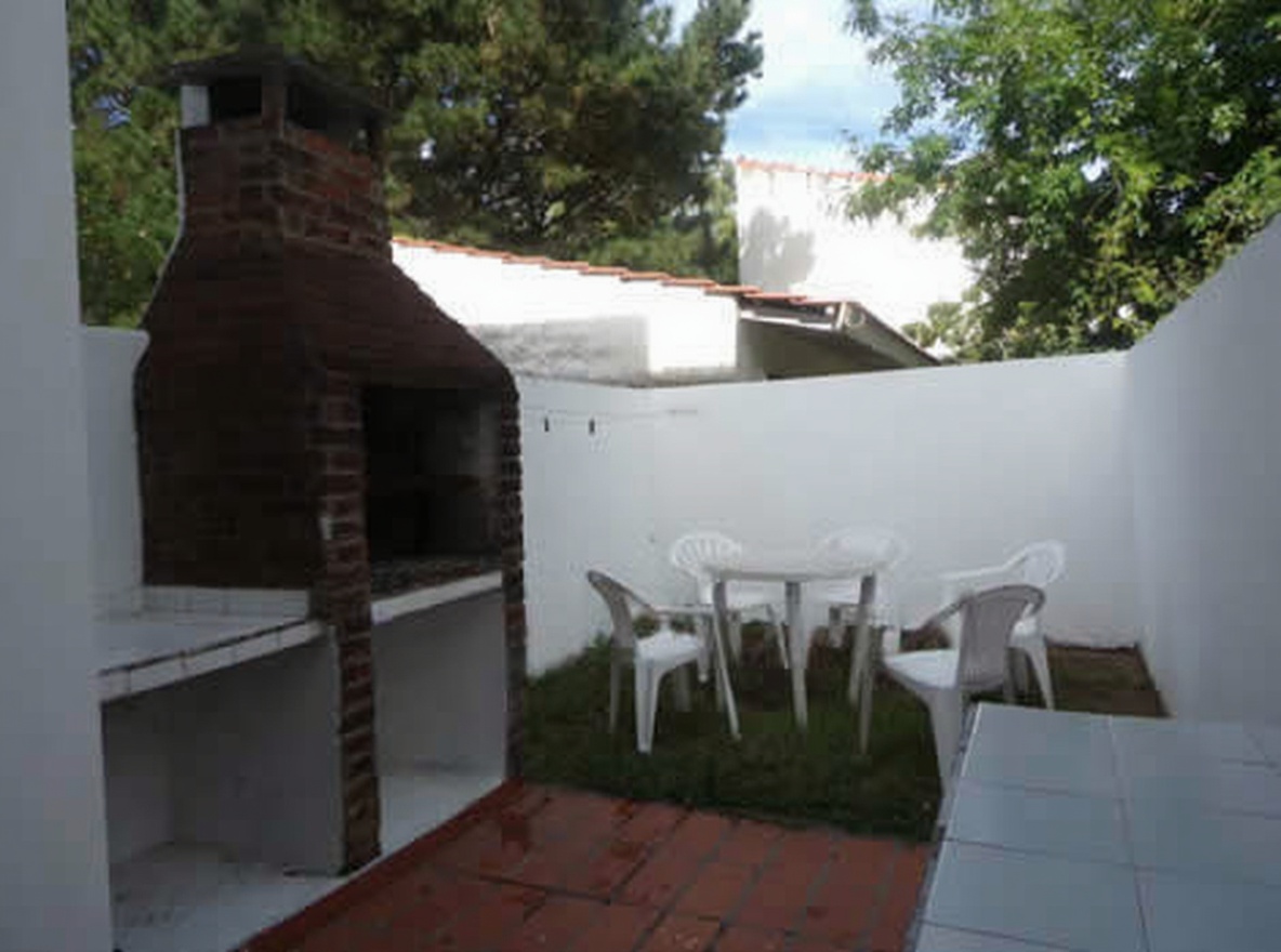 Dúplex con patio y parrilla en San Bernardo miniatura 8
