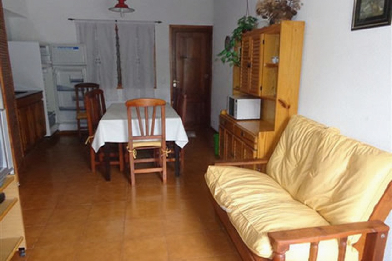 Dúplex de 3 dormitorios a 3 cuadras del mar en San Clemente del Tuyú miniatura 2