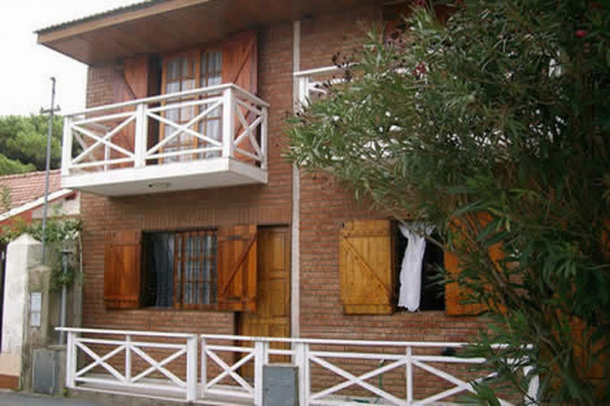 Dúplex de 3 dormitorios a 3 cuadras del mar en San Clemente del Tuyú miniatura 10