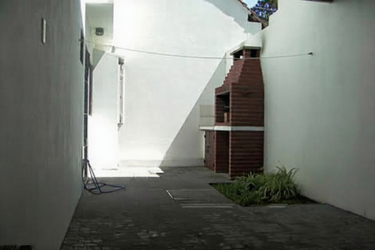 Dúplex con cochera a 3 cuadras del mar en San Bernardo miniatura 9