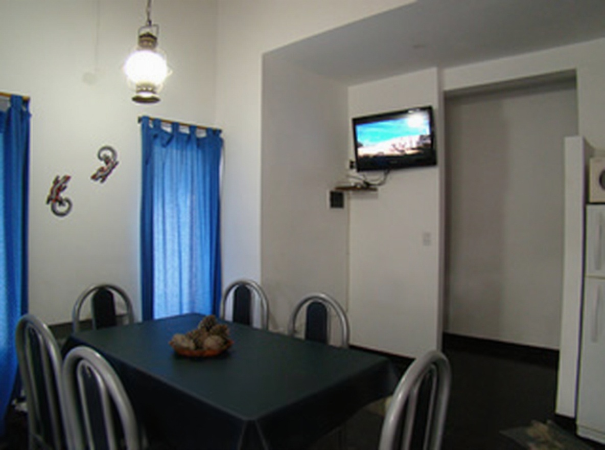 Dúplex con pileta y parrilla en Costa del Este miniatura 4