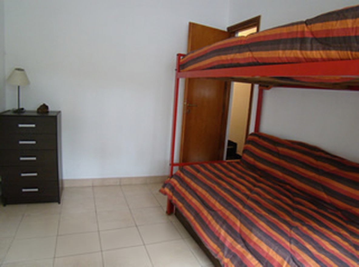 Dúplex con pileta y parrilla en Costa del Este miniatura 6