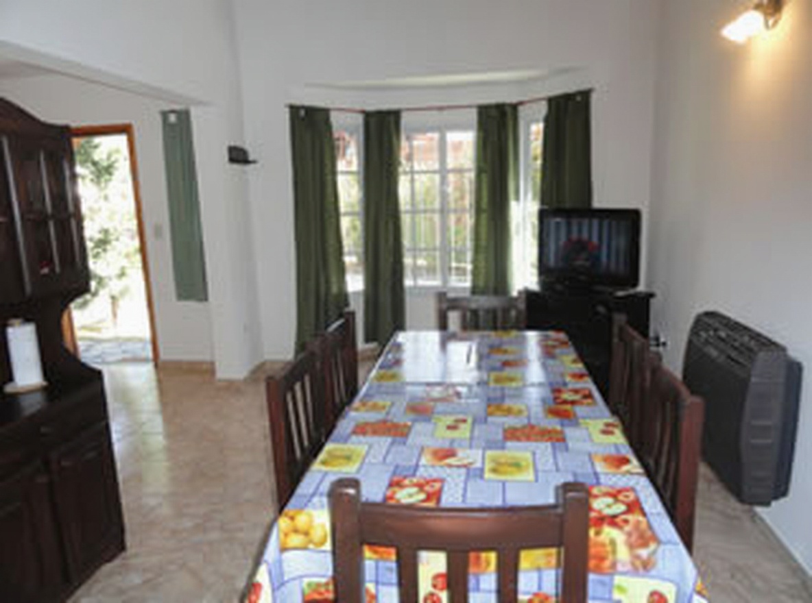 Dúplex para 4 personas a 3 cuadras del mar en Costa del Este miniatura 8