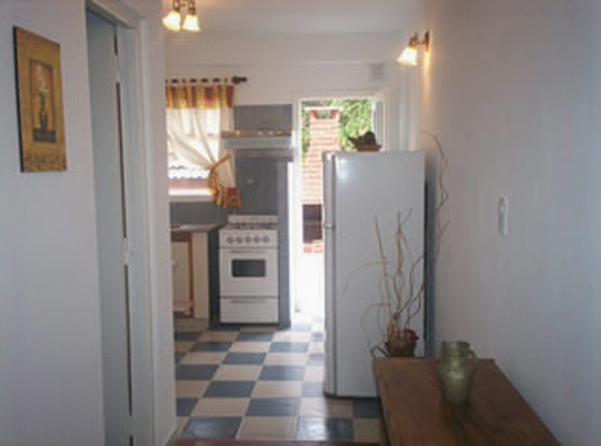 Dúplex con balcón y vista al mar frente al mar en Costa del Este miniatura 4